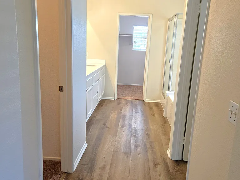 29270 Wrangler Dr — Photo 36
