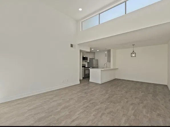 5700 Etiwanda Ave Unit 234, Tarzana, CA 91356