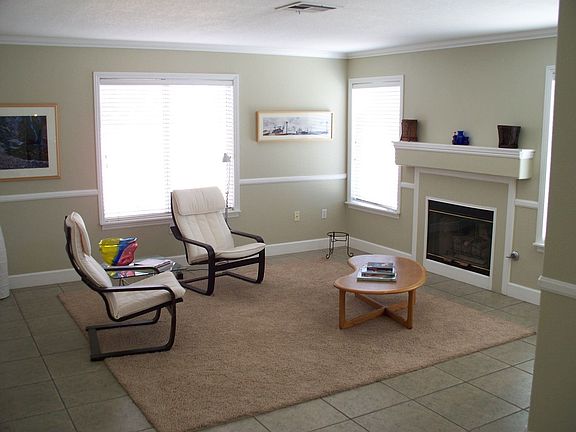Family Room w/ FP
