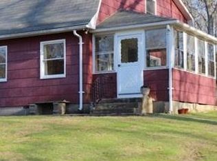 62 Buttonball Rd, Old Lyme, CT 06371