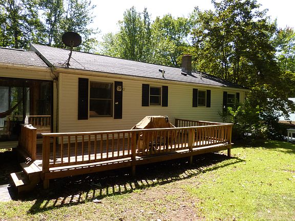 Nice big deck!