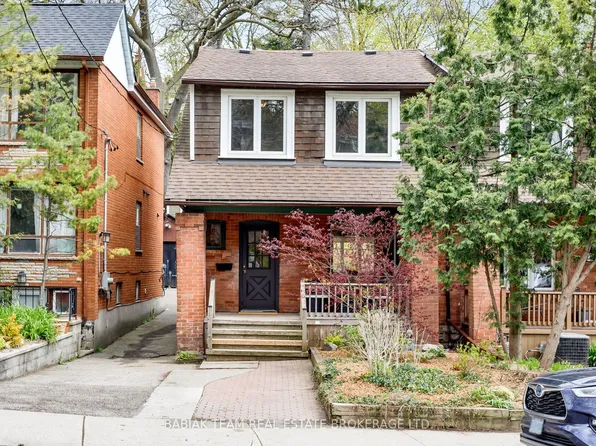 229 Clendenan Ave, Toronto, ON M6P 2W9