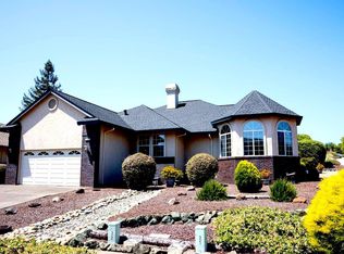 1535 San Ramon Way, Santa Rosa, CA 95409