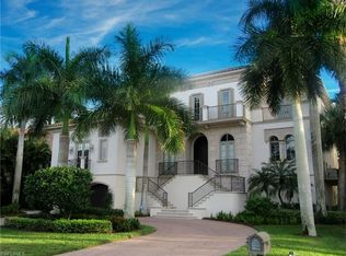 172 Seabreeze Ave, Naples, FL 34108