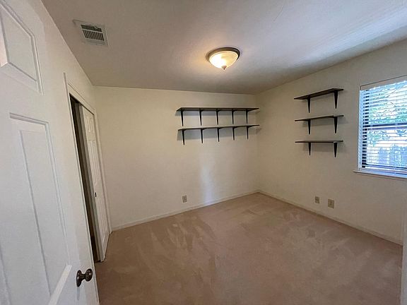 4th image of 772 Colorado Ave