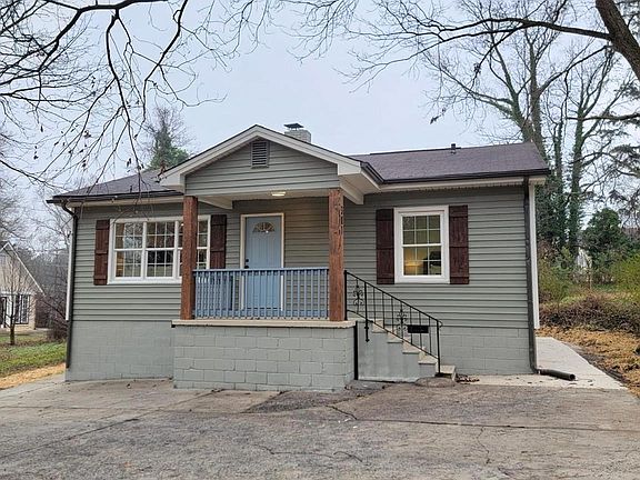 2nd image of 301 W Hartford Ave