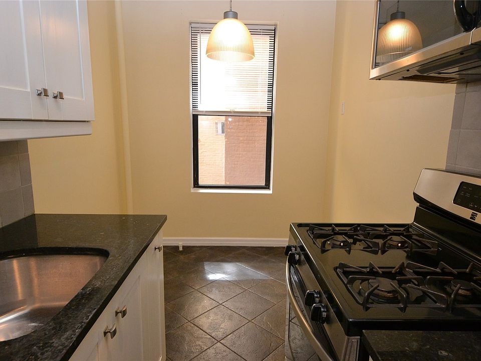 8364 Talbot St Kew Gardens, NY, 11415 Apartments for Rent Zillow