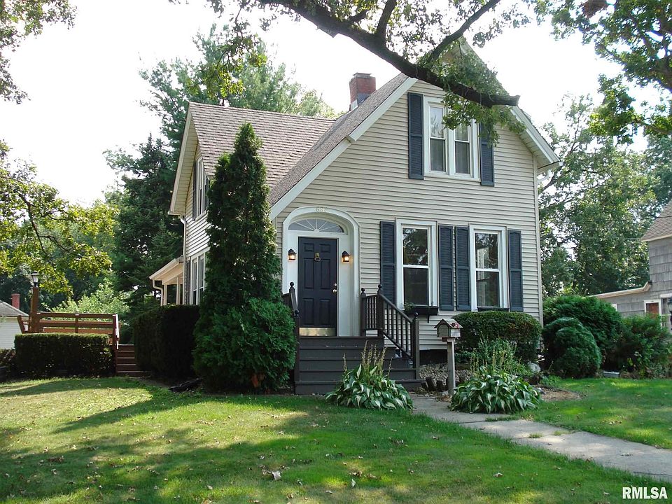 1st image of 694 E Losey St