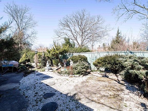 4th image of 2411 Wallen Ln