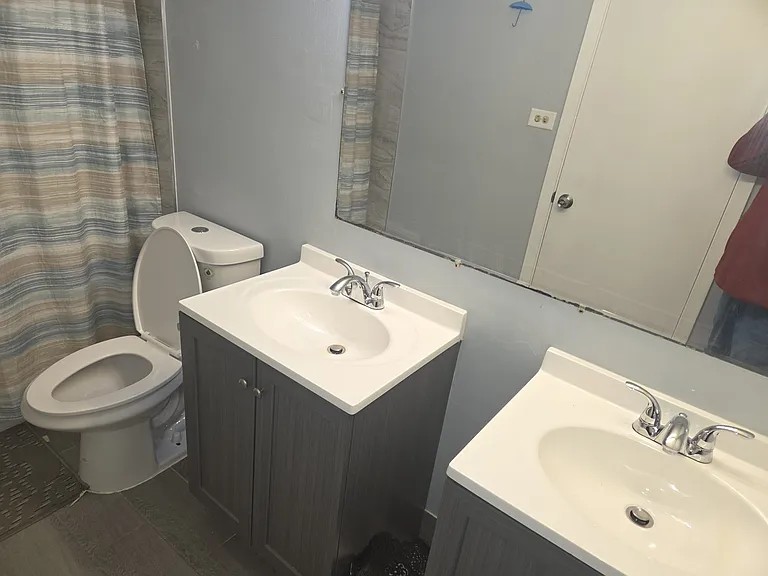 1796 Queensbury Cir — Photo 10