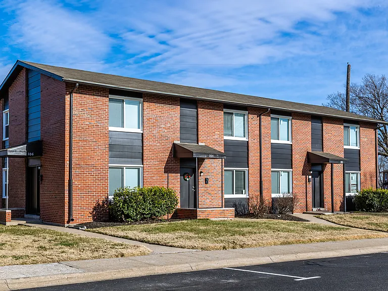 Blacklark Apartments — Photo 3