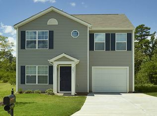 213 Roper St, Candler, NC 28715