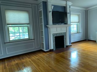 3 Arlington St APT 6, Cambridge, MA 02140