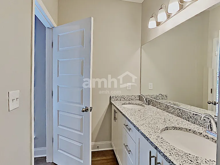 5504 Central Grove Sq — Photo 13