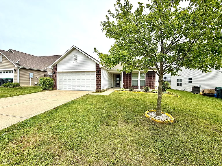 652 Loon Ln — Photo 26