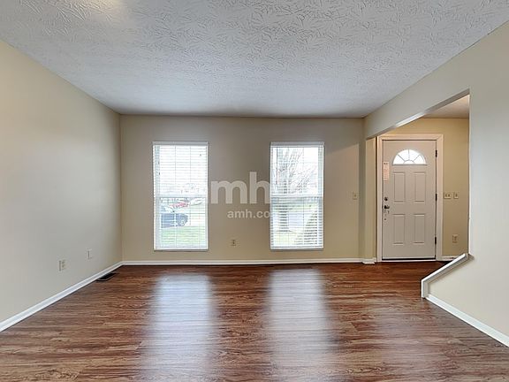 5th image of 960 Camargo Ct
