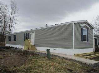 1304 Coton Ct, Liverpool, NY 13090