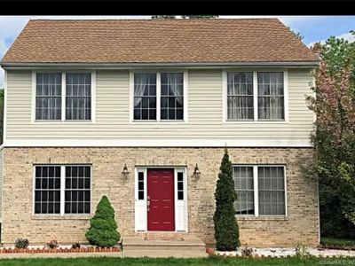 53 Streamside Lane, New Britain, CT, 06052