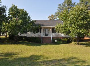 928 Fox Hollow Dr, Hartsville, SC 29550