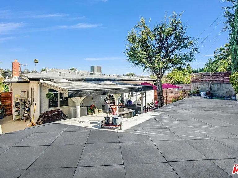 5183 Maison Ave — Photo 22