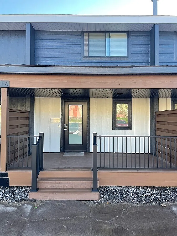 2 bed, 1.5 bath, $1,725 — Photo 2