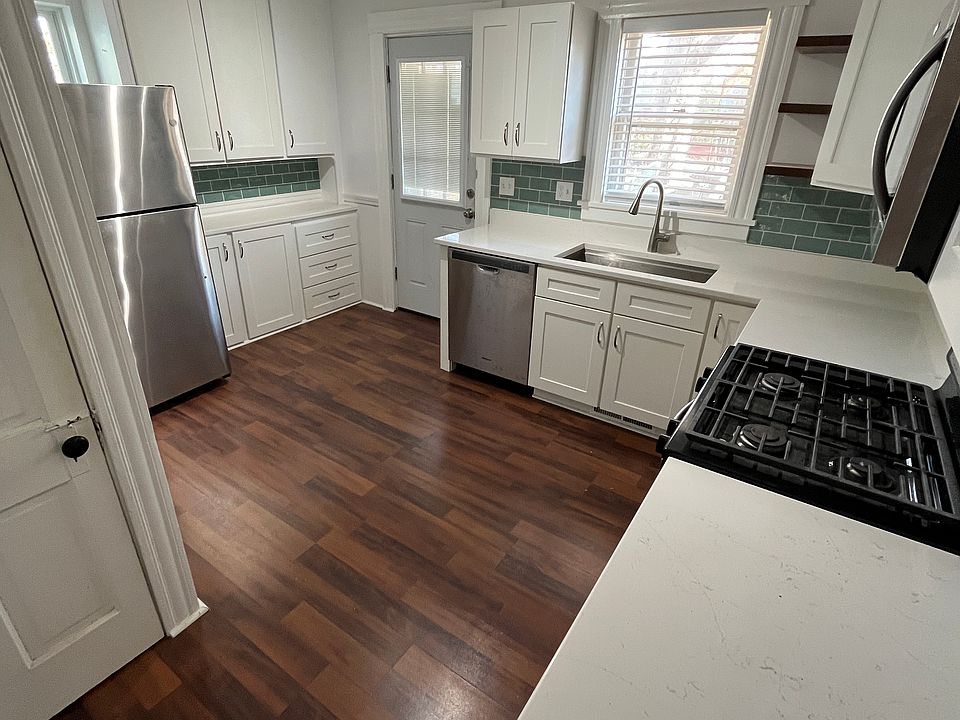 1st image of 1363 Cove Ave