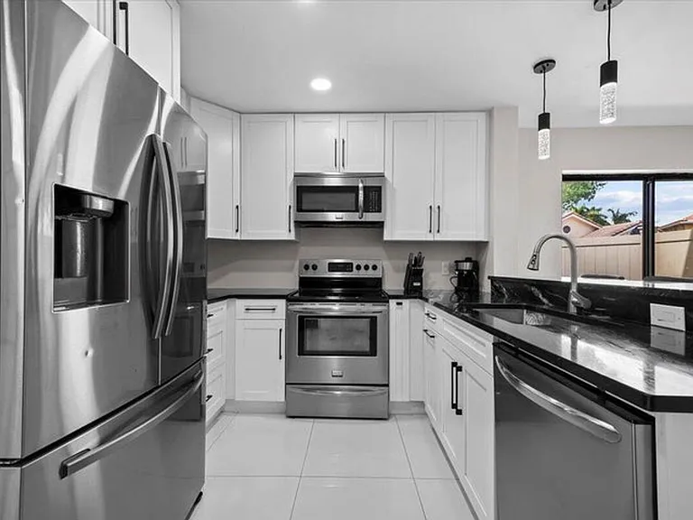 1779 Harborside Cir — Photo 3