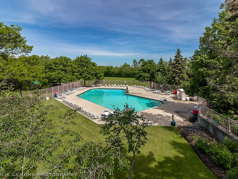 6004 E Lake Dr #1F — Photo 17