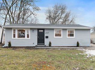 247 Harrison St, Carpentersville, IL