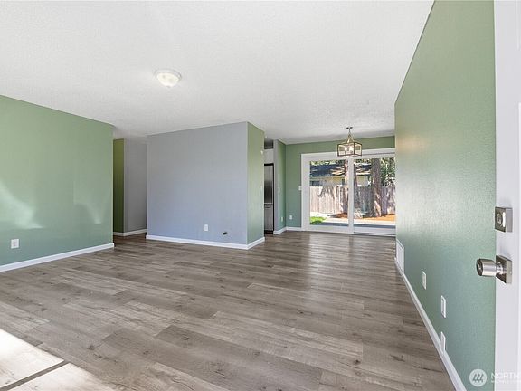 5th image of 19237 SE 268th Street
