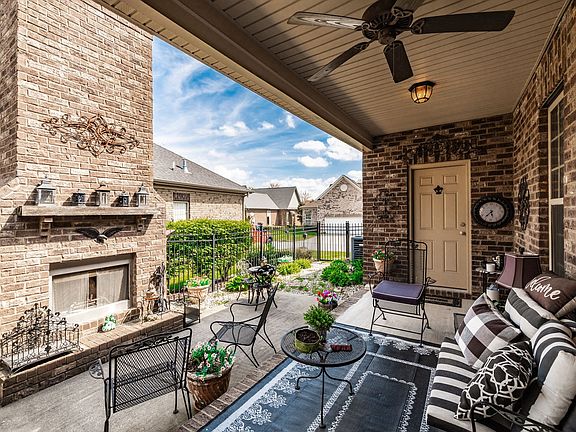5th image of 1098 Paddock Park Cir
