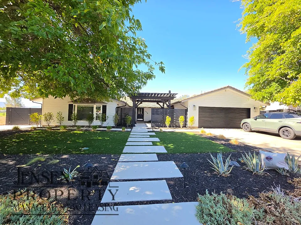 3078 Wesley Powell Dr