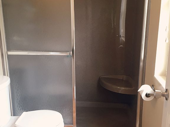 5th image of 3174 Carrsville Ct