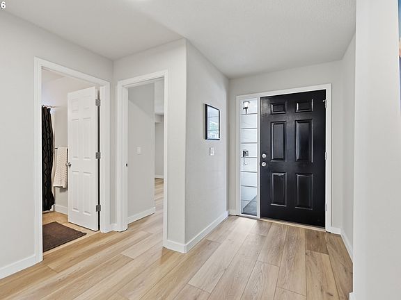 4th image of 1333 NE Junior St