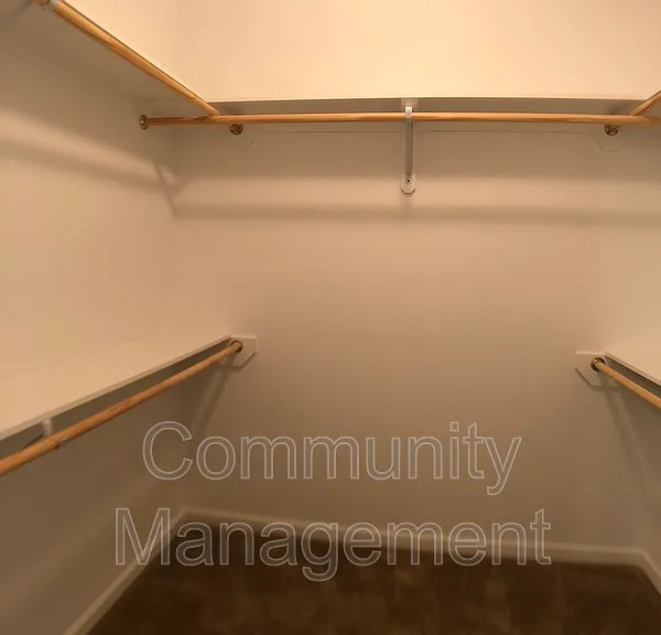 13838 Ponderosa Dr — Photo 13