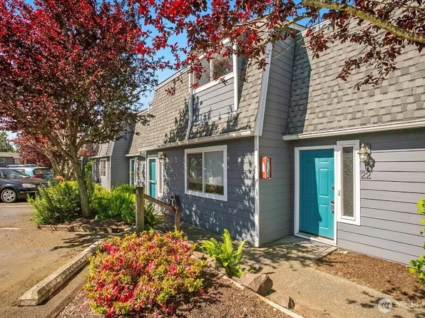 1421 W Casino Road #A-22, Everett, WA 98204