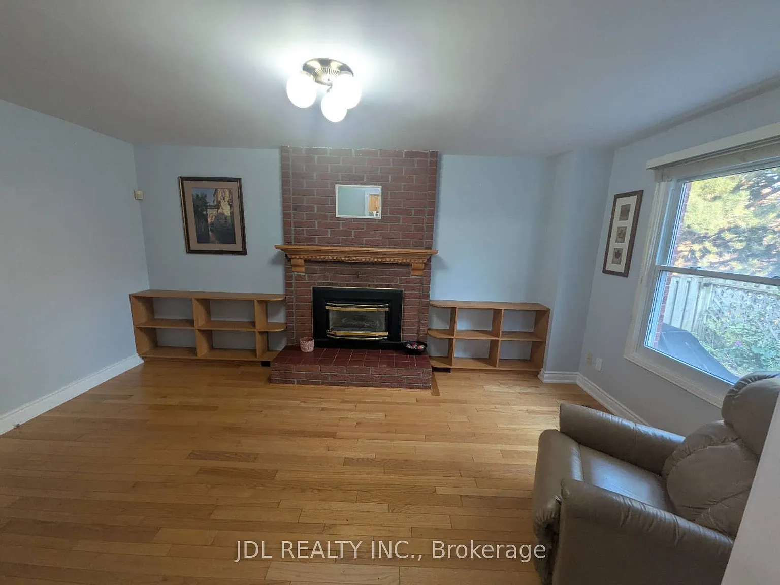 2 bed, $1,600 — Photo 3