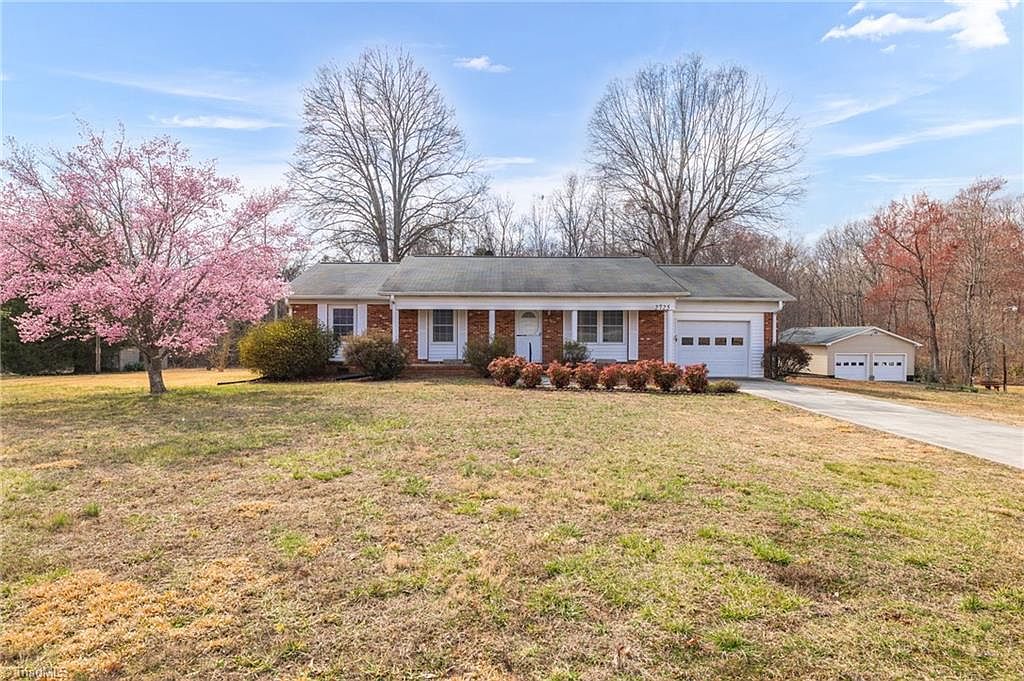 2725 Happy Hill Rd, Lexington, NC 27295 Zillow