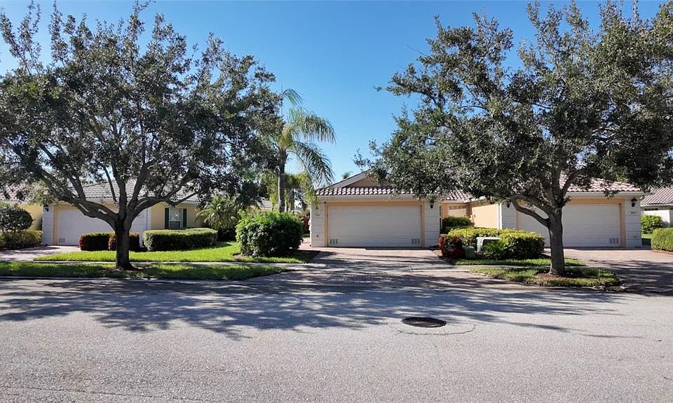 1st image of 5930 BENEVENTO DRIVE