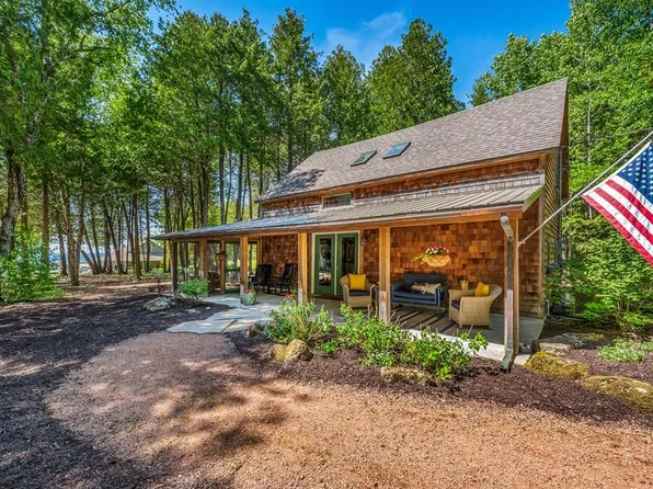 6027 Lady Slipper Rd, Sturgeon Bay, WI 54235
