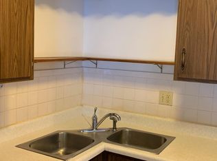 506 E Elm St APT 1, Urbana, IL 61802