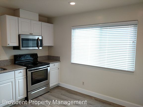 4th image of 746 Harvard Ave APT 4
