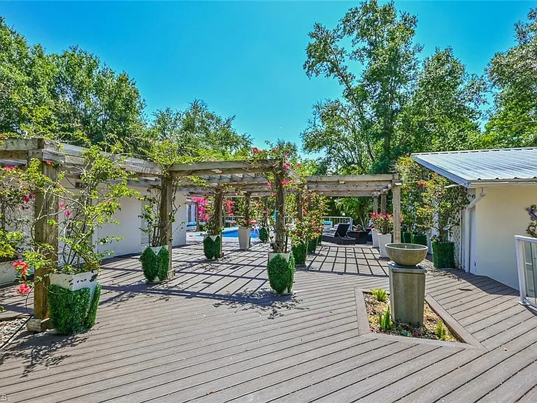 5940 English Oaks Ln — Photo 42