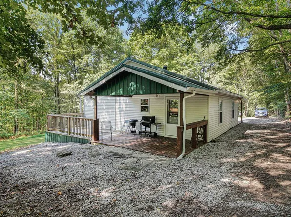 1285 Maxey Knob Rd, Canmer, KY 42722
