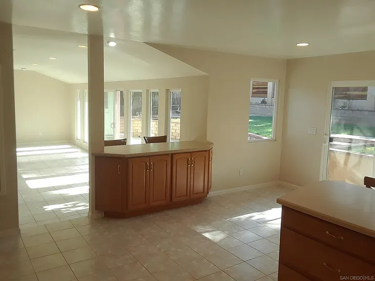 510 Tarento Dr — Photo 30