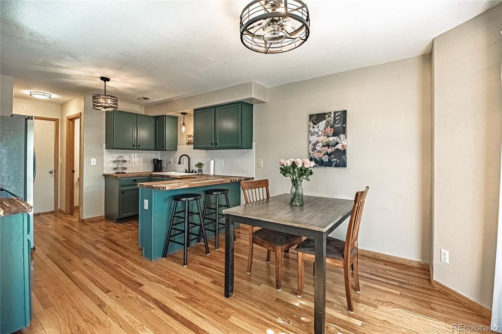 850 S Overland Trail #2