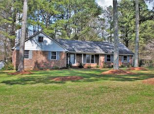 63 Lake Dr, Winder, GA 30680