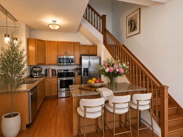 1318 14th St NW #313, Washington, DC 20005