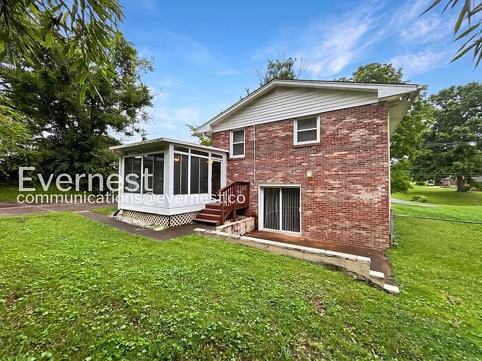 130 Roberta Dr — Photo 29