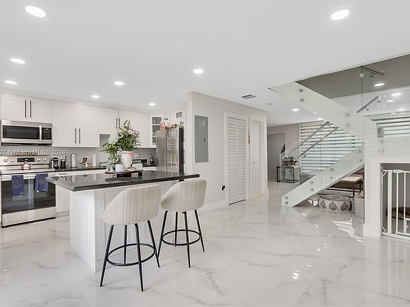 5th image of 7707 SW 102nd Pl #7707